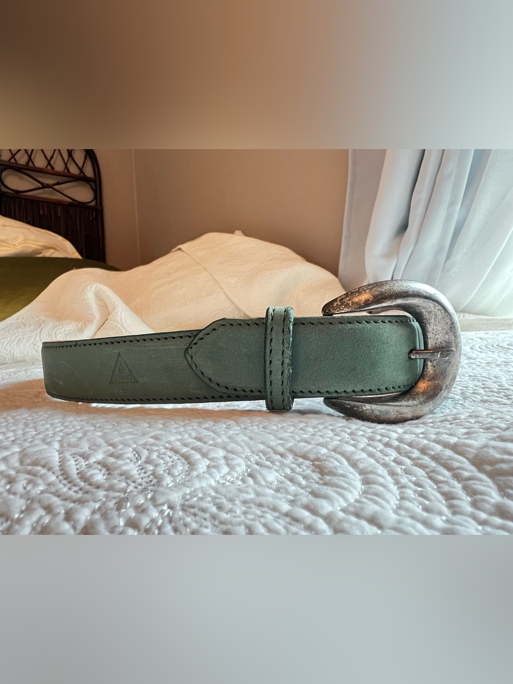 vintage Guess by Georges Marciano genuine leather belt green sz S